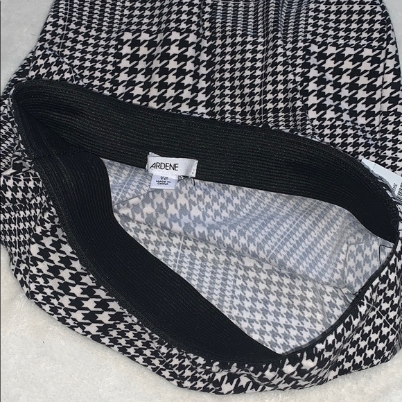 NWT Ardene Stretchy Houndstooth Mini Skirt - Picture 9 of 9